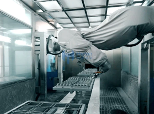 Online Synchronized Tracking Flat Spray for Automotive Interior Parts